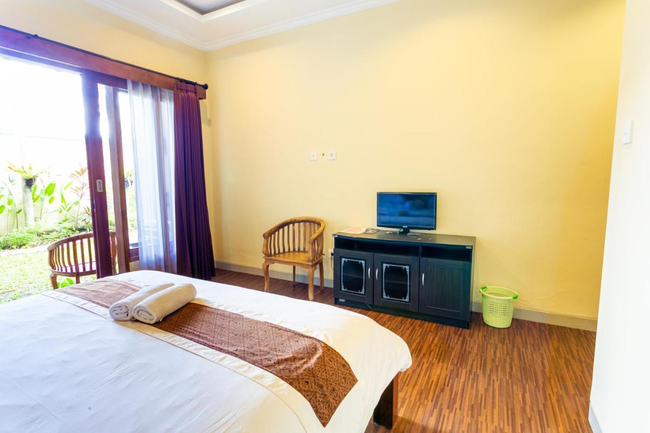 Sakura Guest House Canggu Extérieur photo